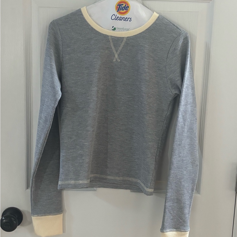 Edikted- Kids Long-Sleeve Thermal Top - Light Gray with Cream Trim